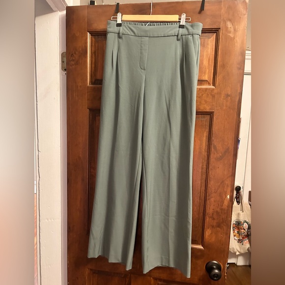 C By One Elastic Waistband professional slacks size M - Picture 1 of 4